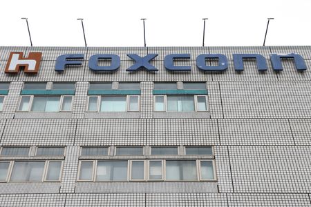 Exclusive-Output of Apple iPhones at major China plant could fall 30% amid COVID curbs -source