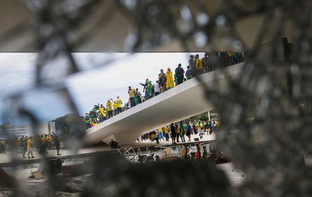 Brazilian equities higher in volatile trade after capital stormed