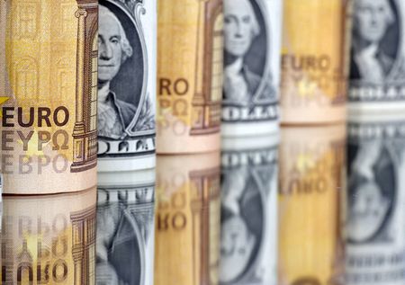 Investors snap up record $39 billion emerging market sovereign bond splurge