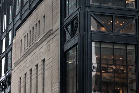 Toronto market ends slightly down as Magna slides
