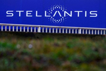 Stellantis focused on ethanol hybrid vehicles in South America, executive says