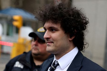 Prosecutors urge tight limits on Bankman-Fried’s internet use
