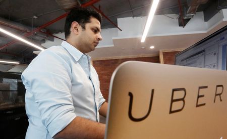 Uber to introduce EVs in India in push to clean cars