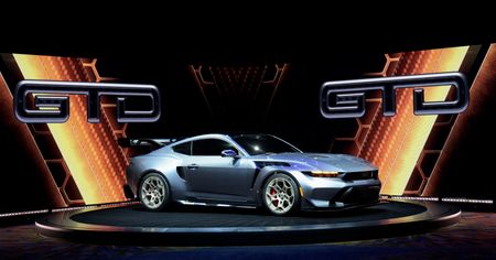 tagreuters.com2023binary_LYNXMPEJ9Q02V-VIEWIMAGE