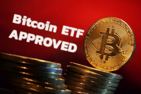 Bitcoin ETFs test investor commitment to gold-backed paper