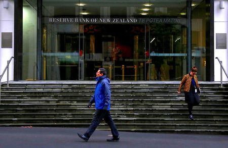 NZ central bank review says monetary tightening should have started earlier