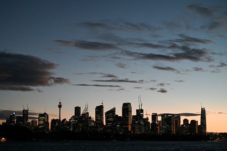 Australian fund managers keep big banks at arm’s length
