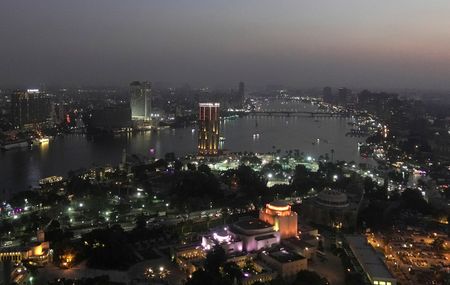 Egypt private sector activity continues to shrink in December -PMI